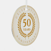 祝記念日。金ゴールド パーソナライズされた メタルオーナメント (正面右)