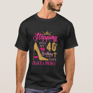 神々の恵みによって私の40歳の誕生日に足を踏み入れ Tシャツ