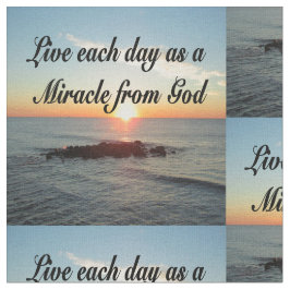 神からの奇跡として毎日を生きる ファブリック