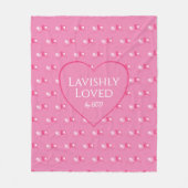 神かわいらしの愛するバレンタインハート フリースブランケット (正面)