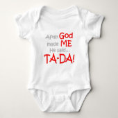 神が私を作った後と、彼は言いました….TA DA!! ベビーボディスーツ (正面)
