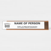 神に捧げるカスタマイズ可能カッコいいな黒い文字 デスクネームプレート (正面)