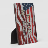 神に私たちはバーンドボ素朴ードアメリカ国旗を信頼する フォトプラーク (側面)