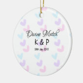 神の一致を追加カップル名の文字のハートパターン セラミックオーナメント (左)