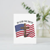 神の中で私たちは険しい十字架と米国旗を信頼する ポストカード (スタンド正面)