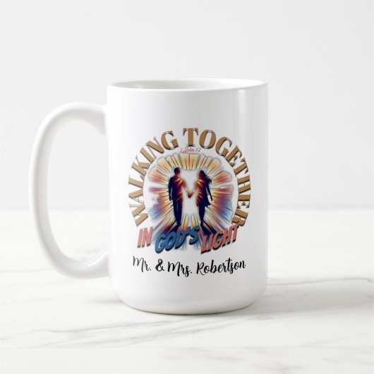 "神の光の中で共に歩く"- 1ヨハネ1:7 コーヒーマグカップ (左)