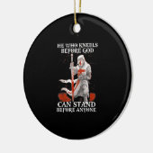 神の前にひざまずく者は誰よりも先に立つ –  セラミックオーナメント (左)