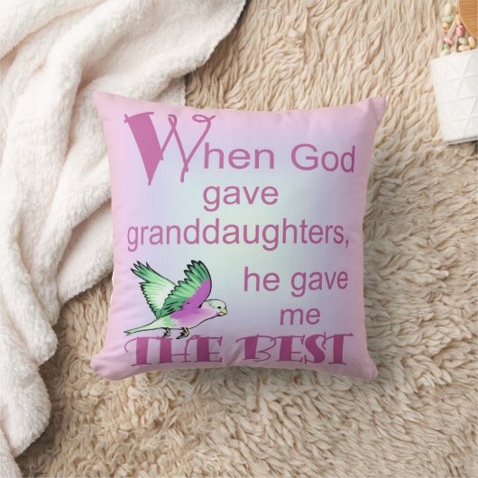 神の孫娘与えが©枕 クッション (ブランケット)