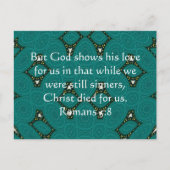 神の愛聖なる書物、 経典引用文ローマ5:8 ポストカード (正面)