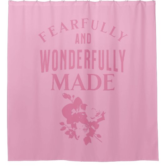 神の手によって恐ろしくも素晴らしく創造された。 キリスト教徒 シャワーカーテン (正面)