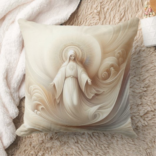 神の母賛美の柔らかい白い色調の中 クッション (ブランケット)