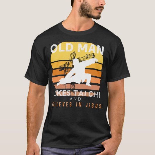 神の流れ：不機嫌な古いマンズイエス泰知で穏やかに Tシャツ (正面)