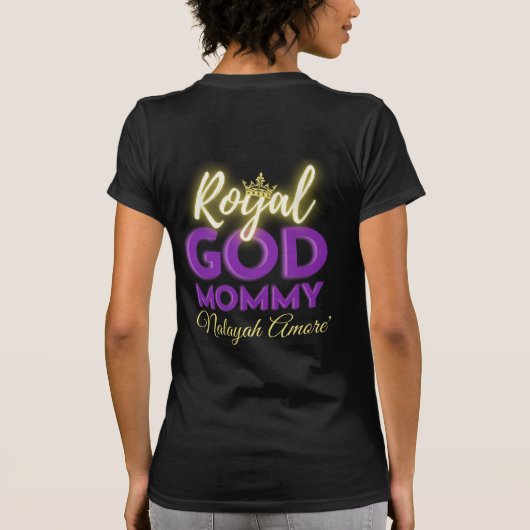 神の王室のママ|紫のエレガントベビーシャワー Tシャツ (裏面)