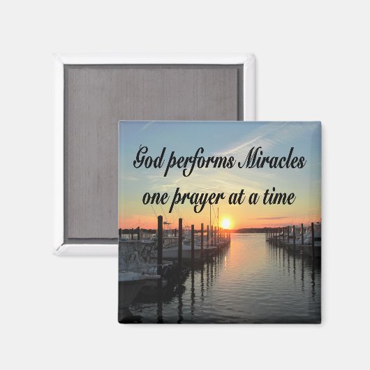 神は一度に一つの祈りの言葉を行う マグネット (正面/裏面)