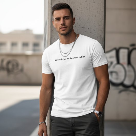 神は光です。神には暗闇がありません メンズTシャツ Tシャツ