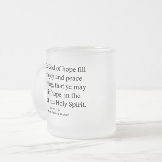 神は希望、喜びおよび平和ロマンの15:13を与えるように フロストグラスマグカップ (正面左)
