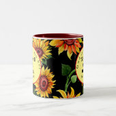 神は彼女の内にあり、彼女はヒマワリ秋しない ツートーンマグカップ (中央)