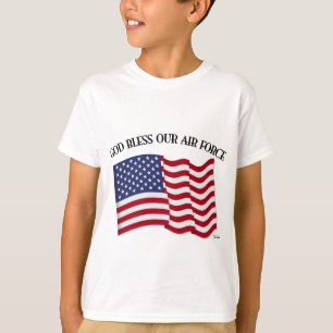 神は我々の空軍を米国の旗で祝福する Tシャツ