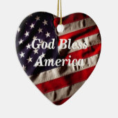 神は私が旗を愛することアメリカの土地を賛美します セラミックオーナメント (右)