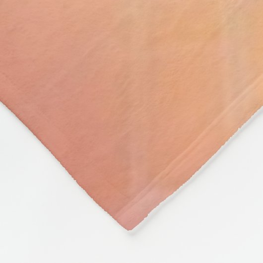 神は私たちが恐竜を扱える以上のものを与えることはない フリースブランケット (角)