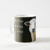 神は至る所に羊 コーヒーマグカップ (正面左)