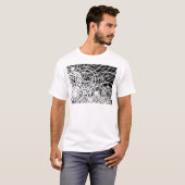 神は黒い水に触れる Tシャツ (正面フル)