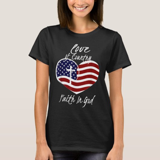 神への愛国的キリスト教信仰ハートクロスアメリ Tシャツ (正面)