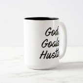 神よ。ゴール。ハッスル。コーヒーカップ ツートーンマグカップ (正面右)