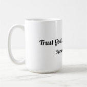 神を信じるマグカップ コーヒーマグカップ (左)