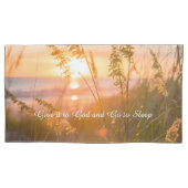 神与えに行くグッドナイト引用文デザイン 枕カバー (正面左)