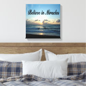 神信じの奇跡の中で キャンバスプリント (インサイチュ (寝室))