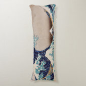 神奈川を離れた素晴らしい波の下 ボディピロー (正面縦)