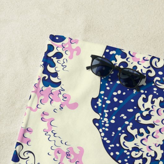 神奈素晴らし川とヤシの木の波 ビーチタオル (インサイチュ)