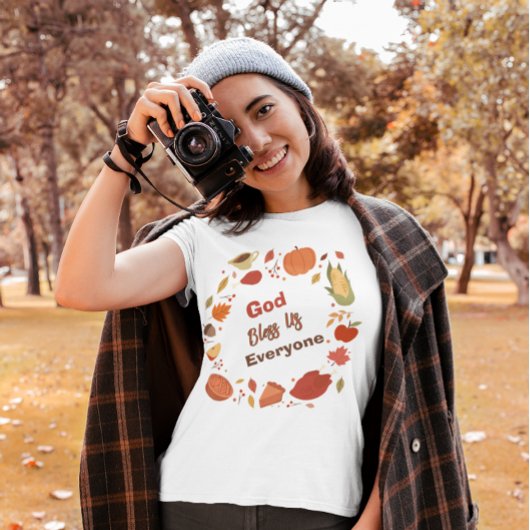 神様が私たちみんなを祝福してくださる 感謝祭/秋 クリスチャン Tシャツ