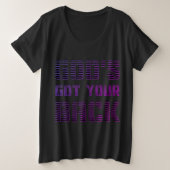神様得の背中の女性用プラスサイズTシャツ プラスサイズTシャツ (デザイン正面)