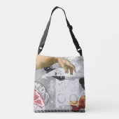 神犬WEIM ALL-OVER-PRINTの十字の遺体袋 クロスボディバッグ (裏面)