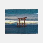 神社鳥居日本の門 フリースブランケット (正面(横))