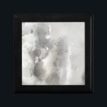 神秘的なオブジェクト – グレー ギフトボックス<br><div class="desc">Mystical Objects III by Joyce Combs.さまざまなトーンのソフトグレーデザイン。</div>