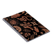 神秘的なシンボルと魔法のシームレスなパターン。 ノートブック (右側)