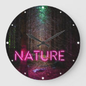 神秘的なトウヒの森の自然ネオンマゼンタのサイン ラージ壁時計 (正面)