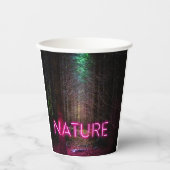 神秘的なトウヒの森の自然ネオンマゼンタのサイン 紙コップ (正面)
