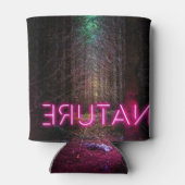 神秘的なトウヒの森の自然ネオンマゼンタのサイン 缶クーラー (裏面)