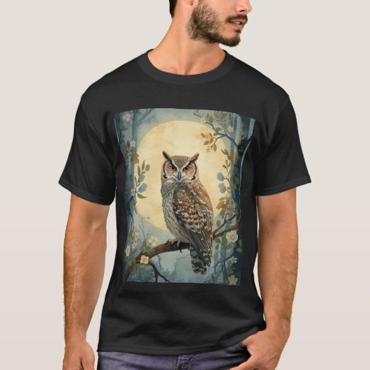 神秘的なフクロウ 月夜の森 アート | 森のフクロウ I Tシャツ (正面)