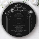 神秘的なブラックシルバーサンムーン宇宙結婚ズ メニュー<br><div class="desc">神秘的なブラックシルバーサンムーンスターズ宇宙のメニューカード結婚は、銀色の太陽、月、星のフレームを黒い背景に持ち、その中央にシルバーライク書のスクリプトの中にあなたのメニュー詳細をモダン持つ。提供されている文字・ボックスで文字を編集してパーソナライズ。Evco Studioによる設計www.zazzle.com/store/evcostudio</div>