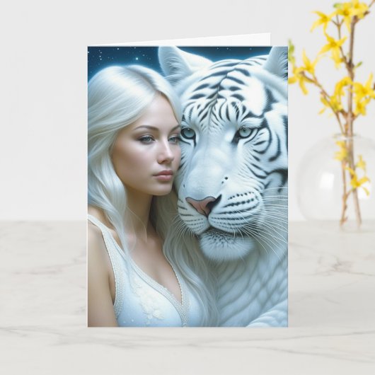 神秘的なホワイトタイガーと女性マジカル誕生日 カード (黄色い花)