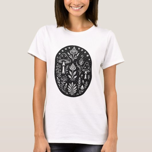 神秘的なボヘミアンキノコデザイン - 植物学的なフォークアート Tシャツ (正面)