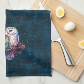 神秘的なレインボーフクロウと満月の天空 キッチンタオル (四つ折り)