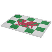 神秘的なレッドケルトのドラゴン国旗 カッティングボード (角)