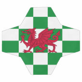 神秘的なレッドケルトのドラゴン国旗 サッカーボール (フラット)