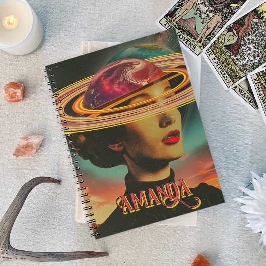 神秘的なレトロコラージュのオカルト星占いOracle ノートブック